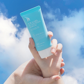 BENTON Żelowy krem przeciwsłoneczny do twarzy Cica Gel Sunscreen Serum SPF50 Pa++++ 50ml