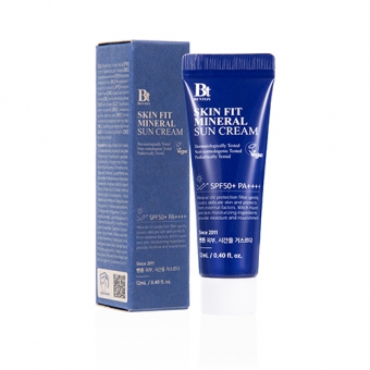 BENTON MINI PRODUKT Mineralny krem przeciwsłoneczny do twarzy Mineral Sun Cream SPF50+/PA++++ Skin Fit 12ml 